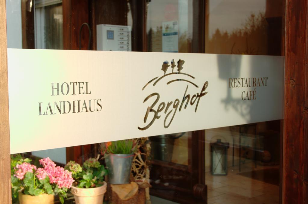 Hotel Landhaus Berghof Wenden  Номер фото